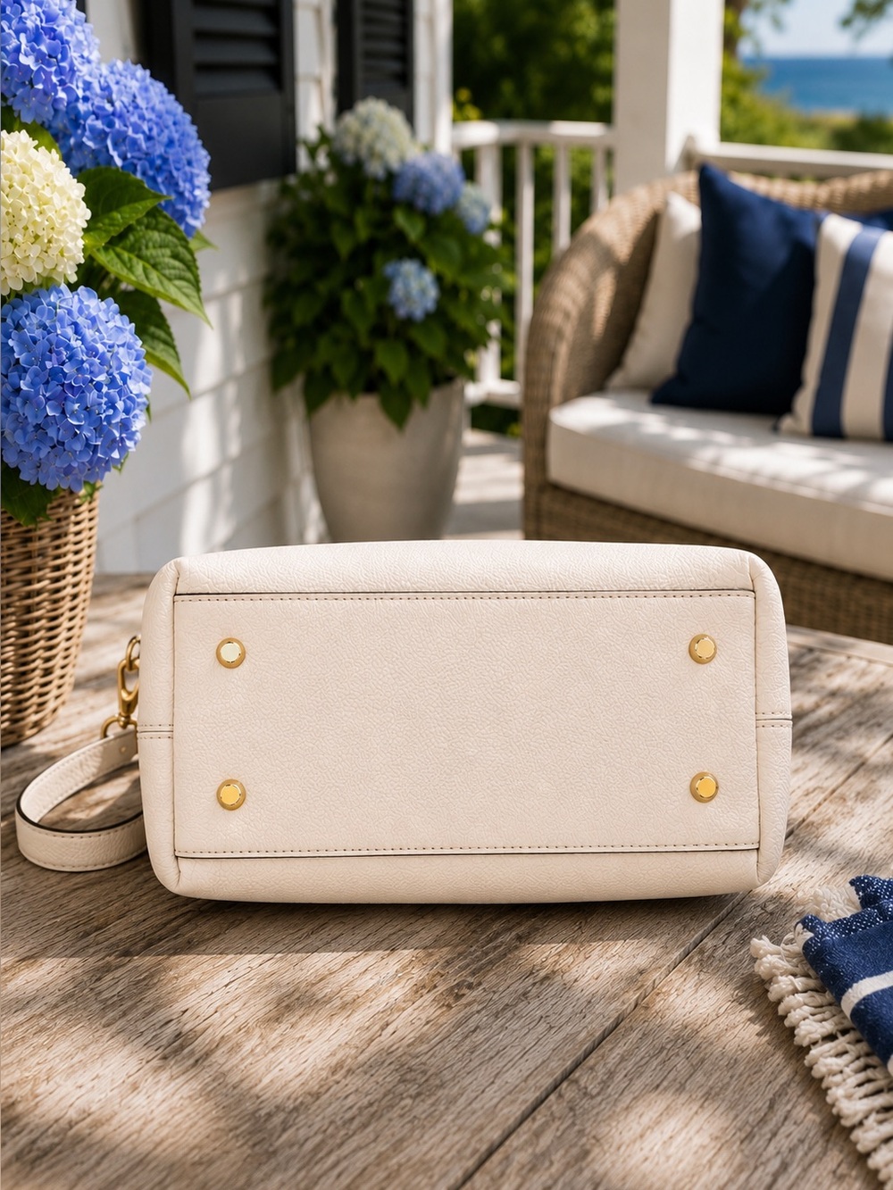 COACH Turnlock Edie Shoulder Bag | Chalk Pebble Leather | Gold Hardware - Picture 5 of 8